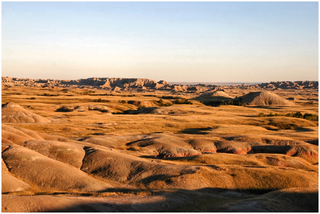 06 - Badlands NP (18).jpg